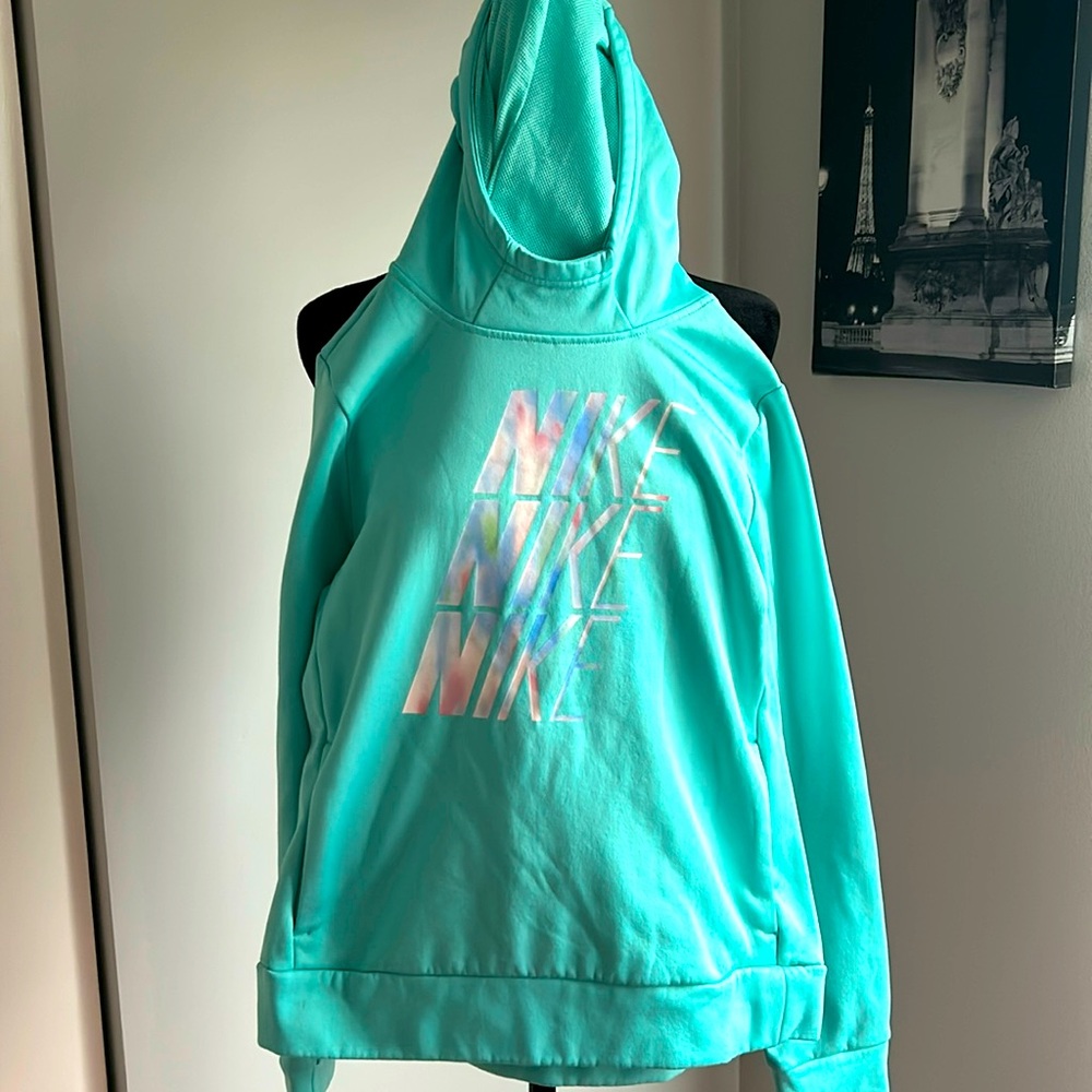 Never worn girls size large Nike dri fit hoodie